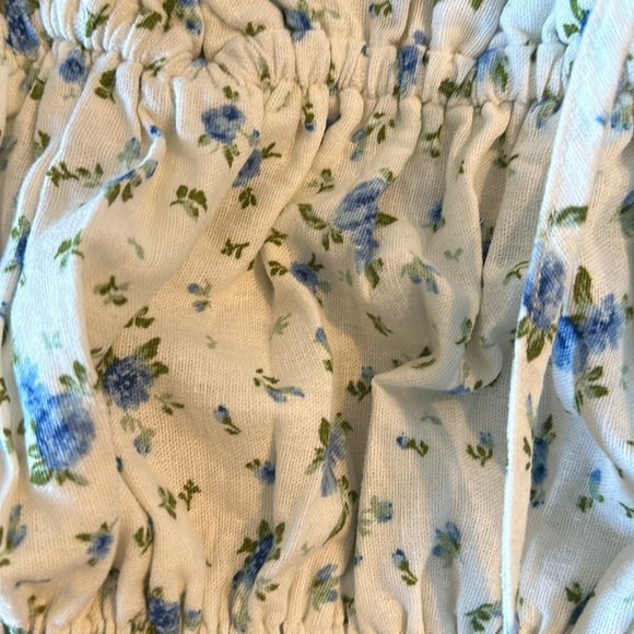 NWT Floral Crop Top - Picture 5 of 5